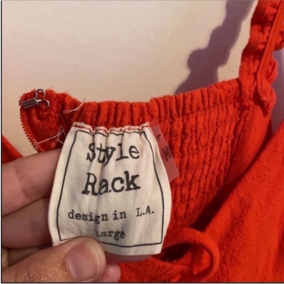Style Rack Red Ruffle Romper L - Picture 7 of 7